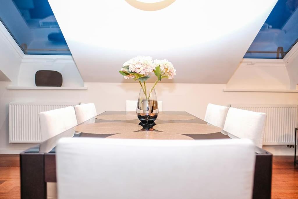 Appartamento #stayhere - Spacious Luxury Town Hall 3bdr VNO